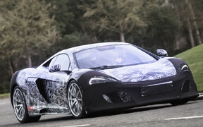 Видео тестов суперкара McLaren 675LT попало в сеть