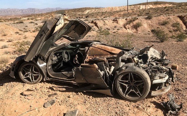 Видео: В американской пустыне обнаружили брошенный McLaren