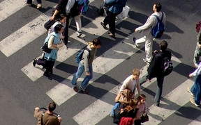Видео: За что штрафуют пешеходов?