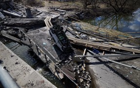 Відновлювати зруйновані мости почнуть найближчим часом — Мінінфраструктури