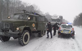 ВНИМАНИЕ! На дороги Закарпатья за сутки сошли 4 снежных лавины