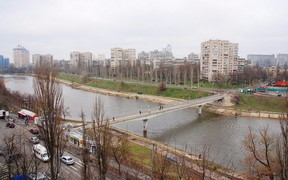 ВНИМАНИЕ: Сегодня в Киеве будет ограничено движение по Русановской набережной