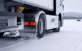 ВНИМАНИЕ: В Киеве возобновили запрет на въезд грузовиков