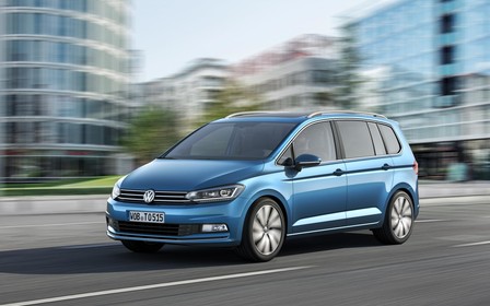 Volkswagen представил новое поколение минивена Touran