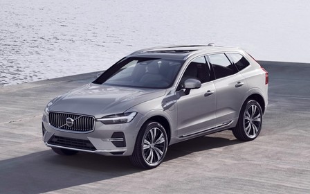 Volvo представила оновлений XC60. Що в ньому такого?