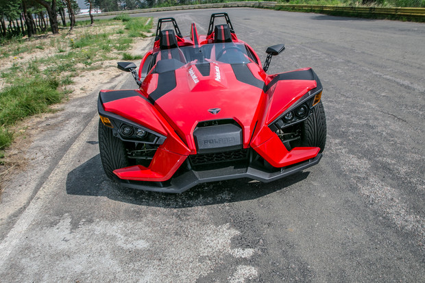 Вспомнить все. Тест-драйв Polaris Slingshot