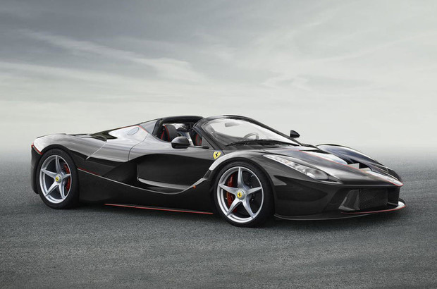 Всю партию родстера LaFerrari Aperta продали сразу после премьеры