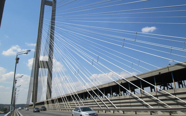 Які мости в Києві відкриті для приватного транспорту? Спойлер: не всі!