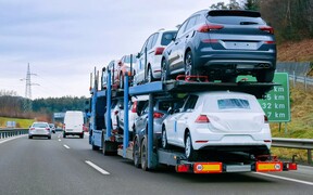 Які свіжопригнані авто з пробігом купували у жовтні?