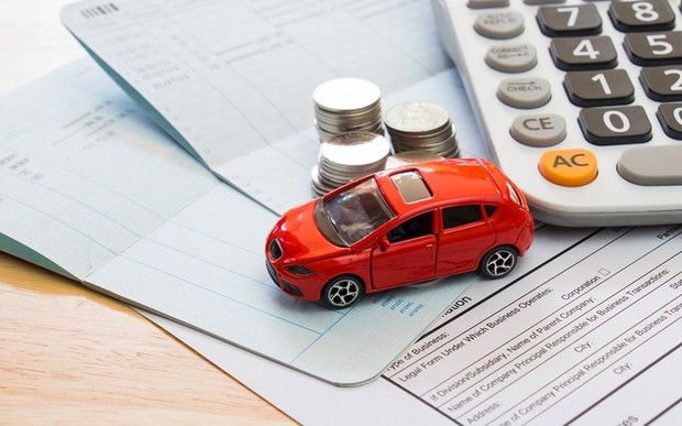 Який податок платити за першу реєстрацію автомобіля у 2023 році?