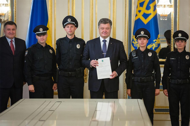 Закон «О Национальной полиции»: Подписан, опубликован, вступает в силу