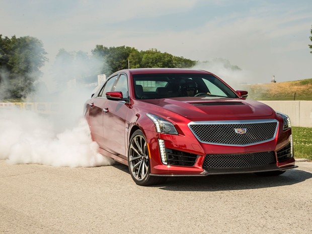 Заряженному седану Cadillac CTS-V добавят мощности