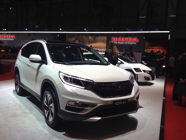 Женевский автосалон 2015 увидел обновленный Honda CR-V