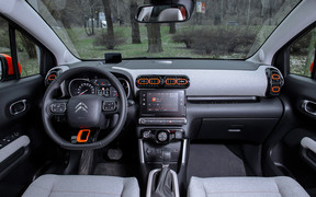 Citroen C3 Aircross interior