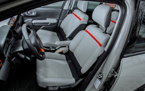 Citroen C3 Aircross interior