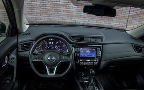 Салон Nissan X-Trail