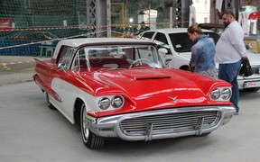 Thunderbirds Thunderbirds