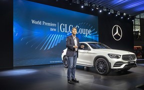 Mercedes-Benz Mercedes-Benz