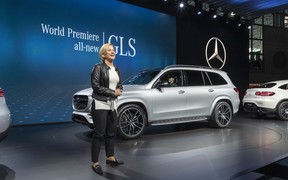 Mercedes-Benz Mercedes-Benz