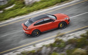 Cayenne Cayenne