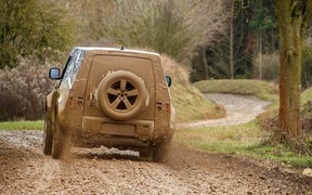 Land Rover Defender Land Rover Defender