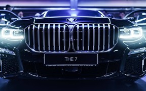 BMW Luxury Class BMW Luxury Class