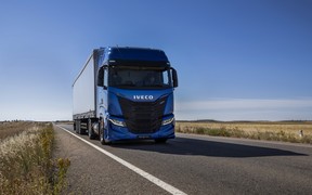 Iveco S-Way ext