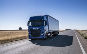 Iveco S-Way ext