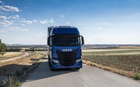 Iveco S-Way ext