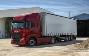 Iveco S-Way ext