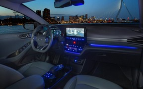 Hyundai Ioniq Hyundai Ioniq