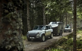 Land Rover Defender Land Rover Defender