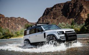 Land Rover Defender