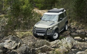 Land Rover Defender