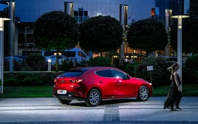 Mazda 3_hatch_ext