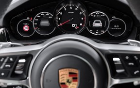 Porsche Cayenne Turbo Coupe interior