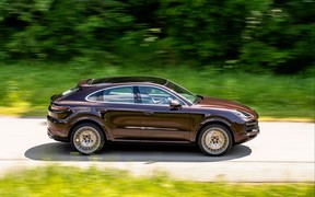 Porsche Cayenne Turbo Coupe