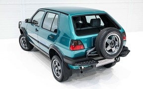 VW Golf Country