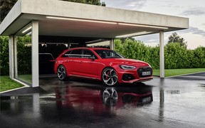Audi RS 4 Ext
