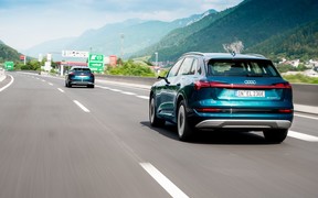 Audi E-tron Ext