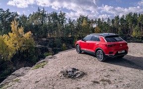 VW_T-Roc_ext