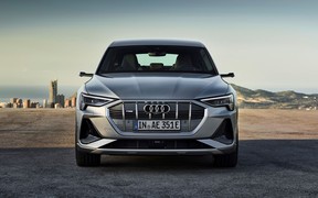 Audi e-tron Audi e-tron