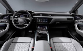 Audi e-tron Audi e-tron