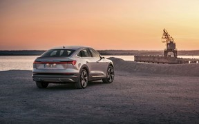 Audi e-tron Audi e-tron