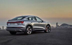 Audi e-tron Audi e-tron