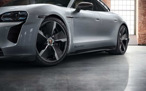 Porsche Taycan Porsche Taycan