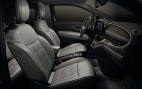 Fiat 500 ин Fiat 500 ин