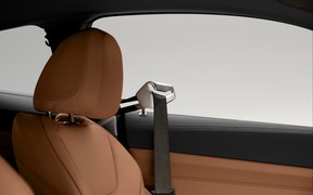 BMW 4 Series int BMW 4 Series int