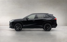 Toyota RAV4 Black Edition