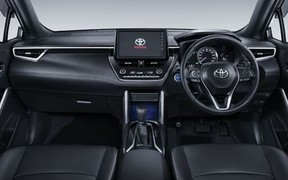 Corolla Cross INT